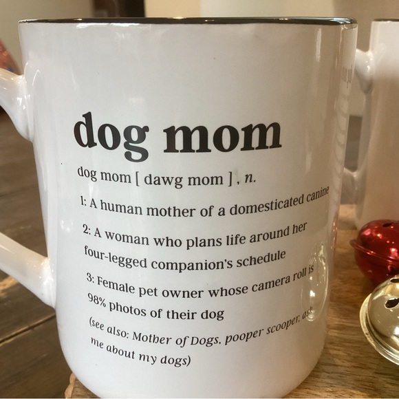 🐾Set of 2 Dog Mom Mugs Francesca’s NWT - Picture 3 of 5